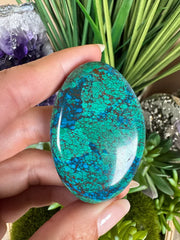 Chrysocolla palm stones